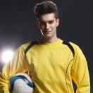 大写的        龘