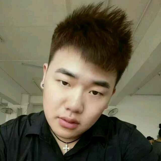 关于王者荣耀台服传说对决登陆问题