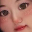 央央