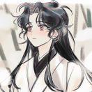 满月居于夜空
