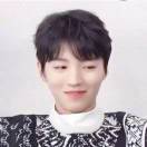 黄昏化作海湾。